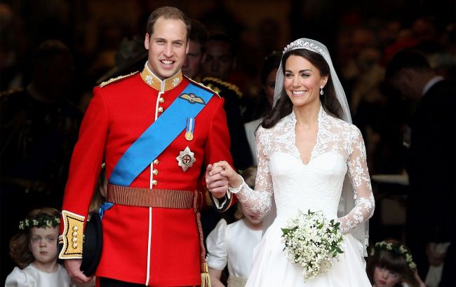 Kate Middleton and Prince William surprise with their wedding portrait: Occasion is serious