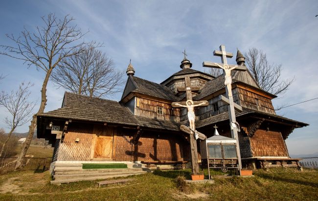 UNESCO-listed wooden churches in the Carpathians you need to see at least once in your life