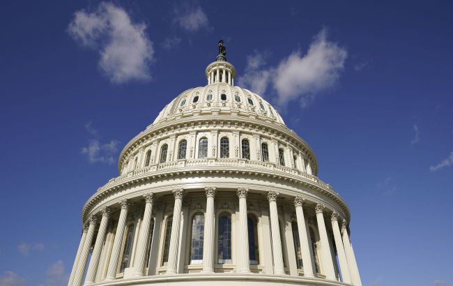 White House warns of mass layoffs if government shutdown hits – CNN