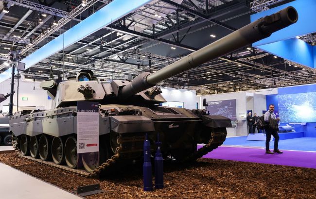 UK unveils first sample of Challenger 3 tank