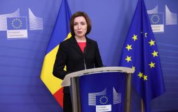 Sandu leads in election, while gap in referendum narrows in Moldova