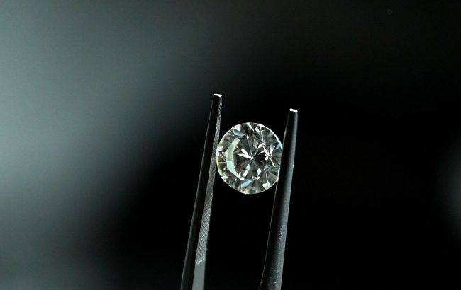 G7 countries to announce ban on Russian diamonds