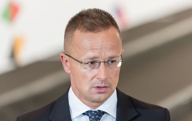 Szijjártó arrives in St. Petersburg to discuss energy issues