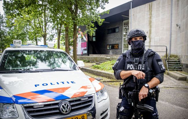 Russia recruiting teens in the Netherlands for espionage, 2 arrested