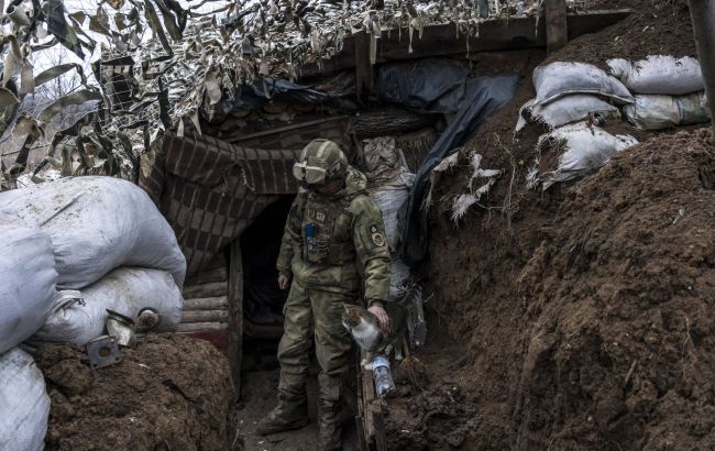 Russian forces storm Ukraine's Pokrovsk nonstop and suffer heavy losses