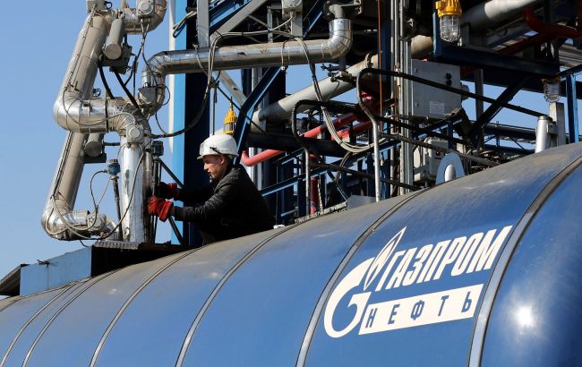 Russian oil and gas revenues to drop over one-third in July - Reuters