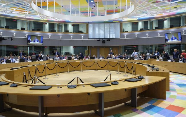 EU to remove 2 more oligarchs from sanctions list