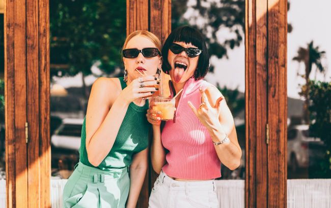 11 habits quietly destroying zoomers' lives