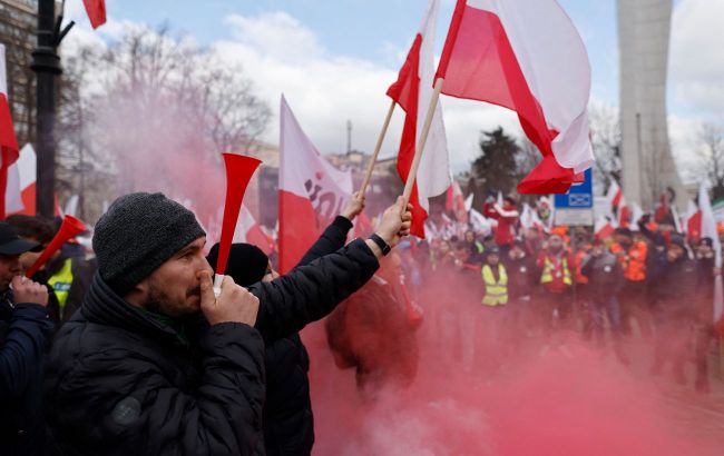 Polish farmers announce massive protest in Warsaw against Ukrainian imports