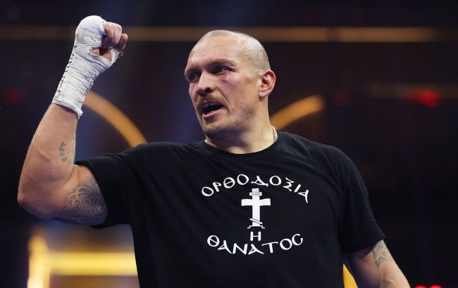 Usyk stuns fans with emotional post-fight message about Ukrainians in shelters