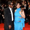 Pregnant Rihanna steals spotlight at Cannes red carpet (photos)