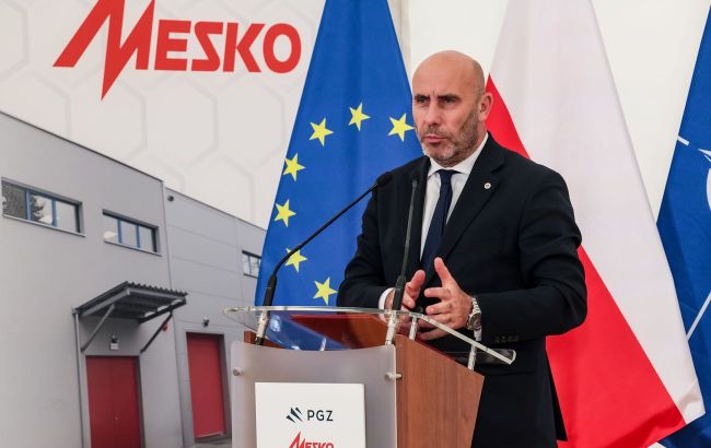 Poland seeks to export weapons battlefield-tested in Ukraine to allies