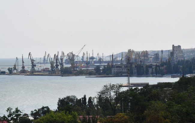 Major port used by Russian forces in Mariupol crippled in Ukrainian attack