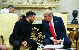 Zelenskyy in Washington, Putin hesitates: Highlights from peace talks week