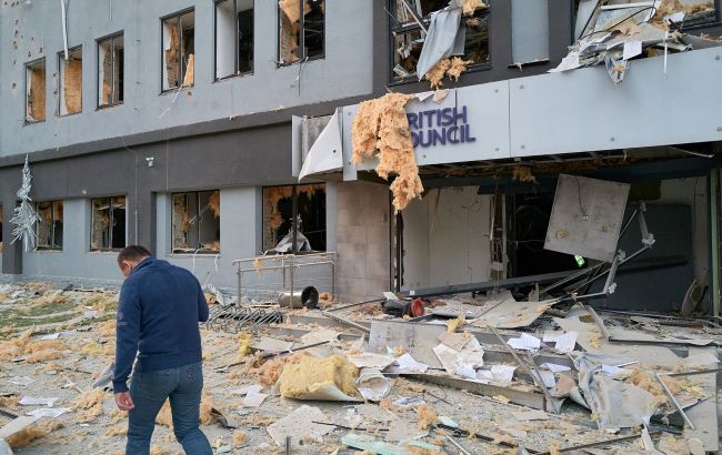 Russian strike damage British Council office in Kyiv: Starmer and Macron react