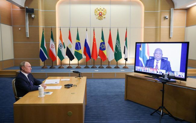 Drones strike Sochi while Putin may have been there, Russian media reports