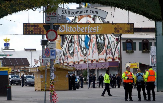 Germany suspends Oktoberfest over terrorist threat