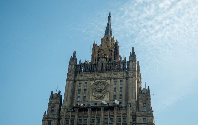 Russia expels Hungarian diplomats in tit-for-tat move