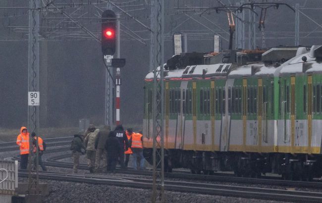 Polish investigators suspect four more Ukrainians in railway sabotage