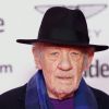 Legendary actor Ian McKellen honors Ukraine with heartfelt recitation of veteran&rsquo;s poem