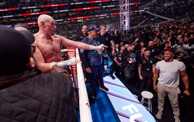 Britain&rsquo;s fight of decade: Fury and Joshua agree on date and venue
