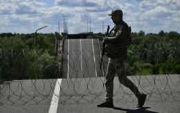 Ukraine introduces special regime on border with Russia and Belarus: What is prohibited