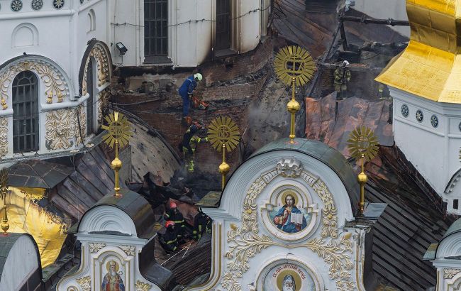 Barbarism: Ecumenical Patriarch condemns Russian strike on Kyiv Pechersk Lavra, Zelenskyy says
