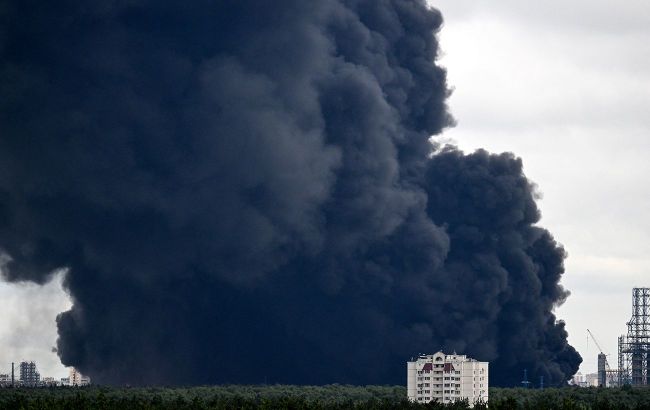 Moscow can't protect its oil refineries from drones, prepares for bankruptcies &mdash; Russian media