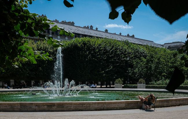 France faces historic heatwave: How locals survive