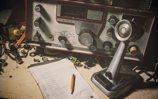 Ukraine stops 'Doomsday': Mysterious Russian radio station goes silent after drone strike