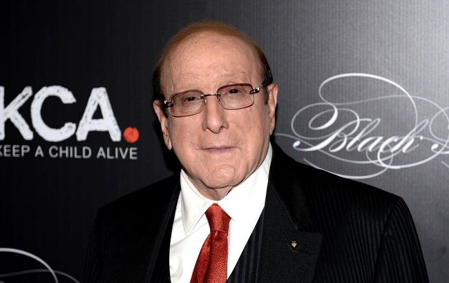 Legendary music producer Clive Davis dies at 94