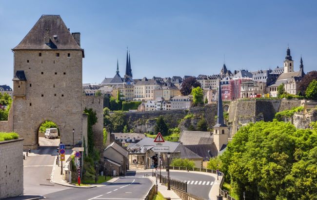Free transport, medieval castles and Notre-Dame: Amazing facts about Luxembourg