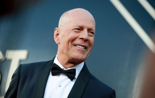 Bruce Willis&rsquo; daughter shares rare photo with him: What actor looks like now