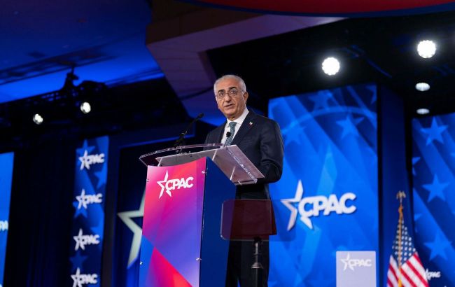 Exiled Iranian prince urges US to abandon talks with Tehran