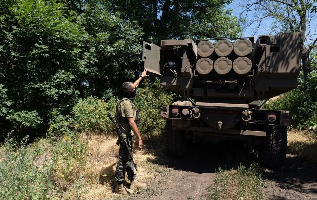 Fiery HIMARS show: Сommander of Ukrainian Ground Forces unveils video of Russian position demolition