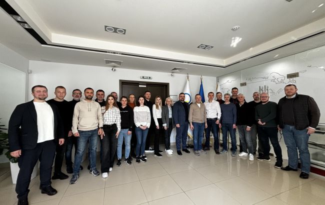 How Favbet Foundation and Andrii Matiukha support youth: Sports, education, and safe environment