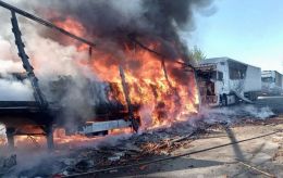 Russia strikes gas station in Dnipropetrovsk region, hits bus carrying children