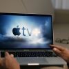 How to easily share your MacBook screen with other users