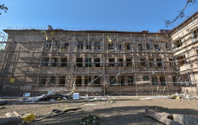 Russia hits hospital in Ukraine's Kamianske: Number of injured rises to 22, including pregnant woman