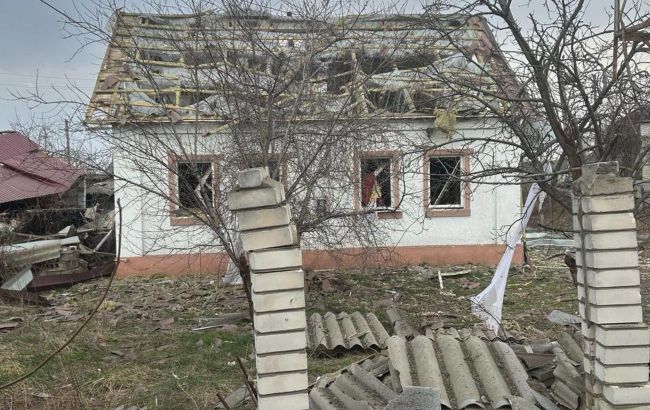 Russia shells village near Kupiansk: Man and his 11-year-old son killed