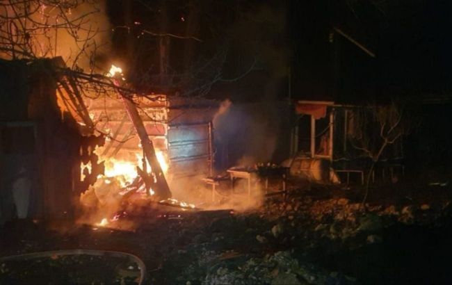 Russia launches Shahed attacks on southern Ukraine: Fire breaks out in Mykolaiv