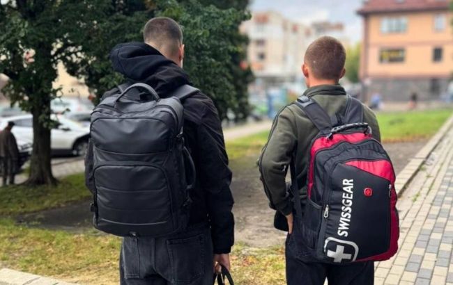Ukraine rescues two 18-year-old boys from occupation whom Russia intended to send to war