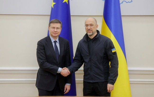 Ukrainian defense minister discusses Ukraine's role in European security with EU commissioner