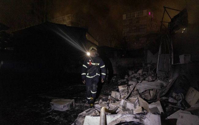 Night attack on Kyiv: Photos show the aftermath