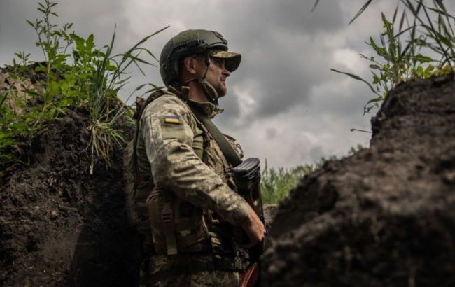 Russian forces seize up to 4-km strip along Ukraine's border in Sumy region