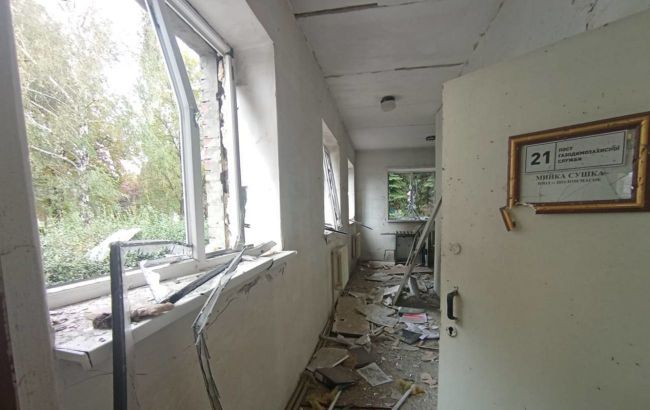 Russia strikes Ukrainian rescuers: State Emergency Service building damaged