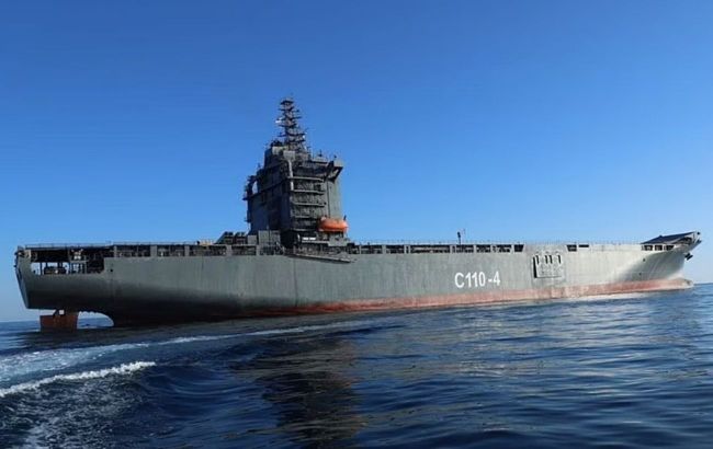 Pride of Iran&rsquo;s navy: US sinks the world&rsquo;s first drone aircraft carrier