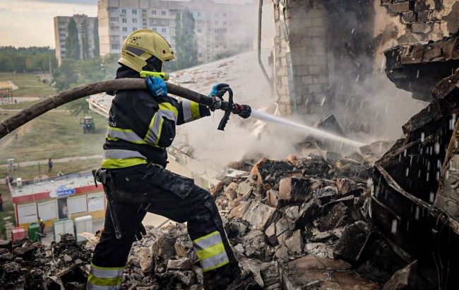 Russian massive strike on Ukraine's Kharkiv: Casualties rise, day of mourning declared