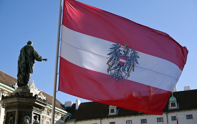 Austrian Foreign Ministry summons Russian ambassador over missile attack on Hroza village