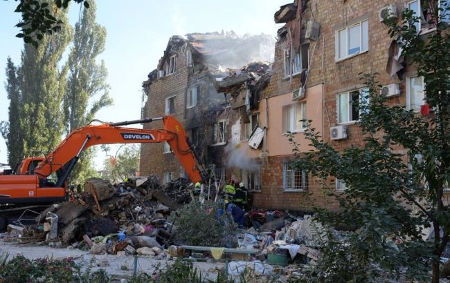 Russian massive strike on Kyiv: Death toll exceeds 20